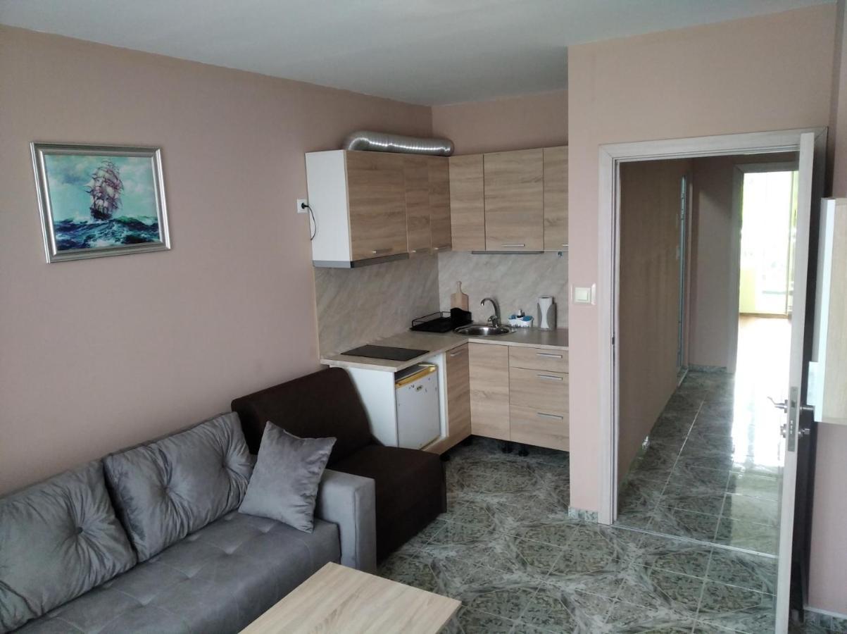 Apartment Georgiev Созополь Екстер'єр фото